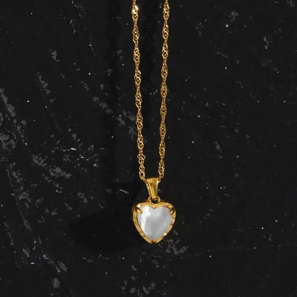 New 18K Gold Choker Pendant Necklace, nice Necklace, cute Necklace - Picture 6 of 8